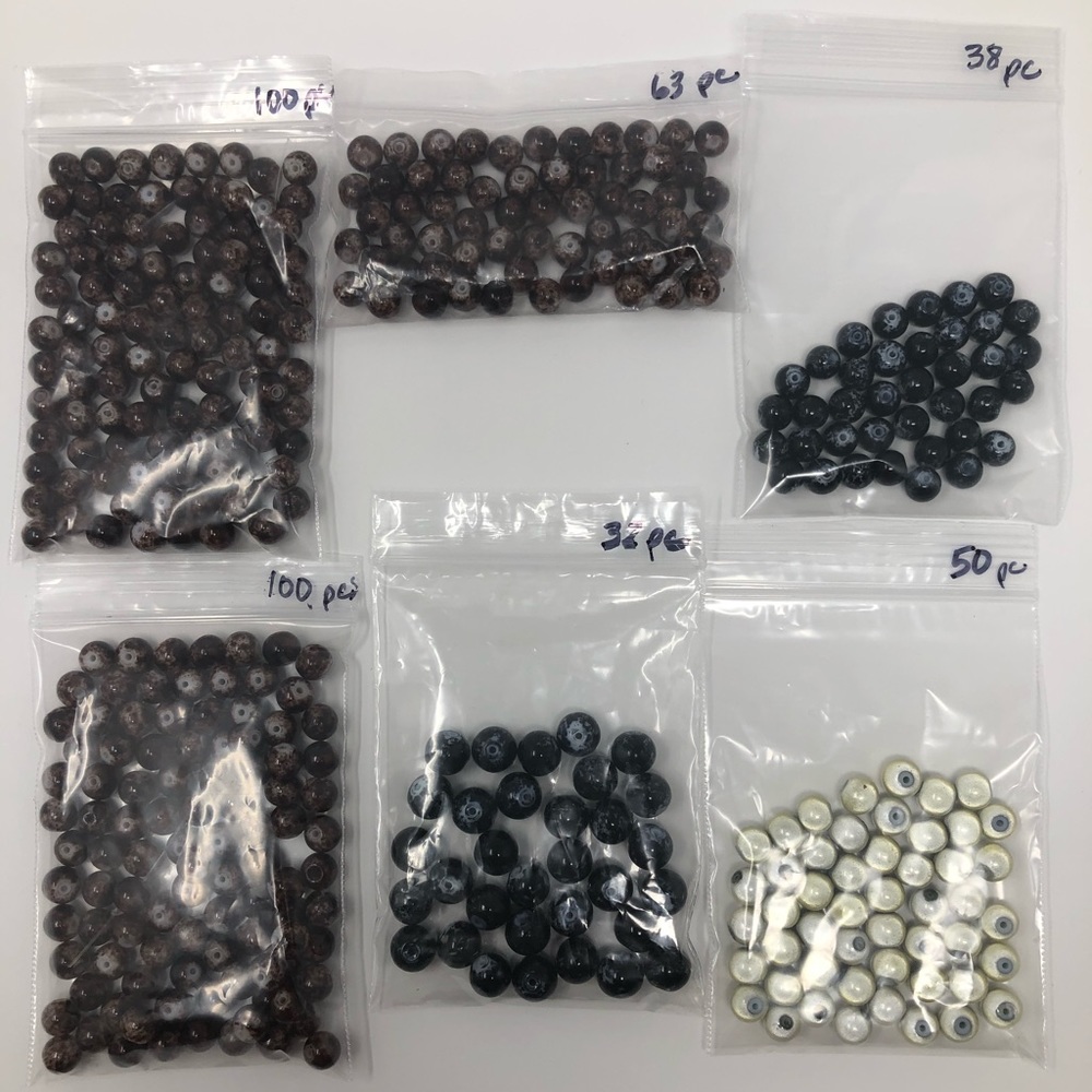 Bead lot of glass rounds